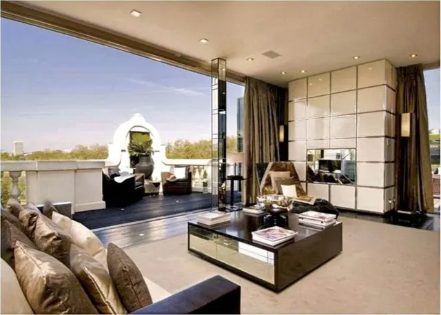 London, SW1X, photo 1