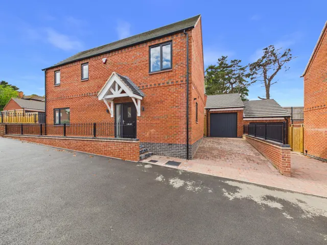 Kennelmore Road, Melton Mowbray, LE13, photo 1