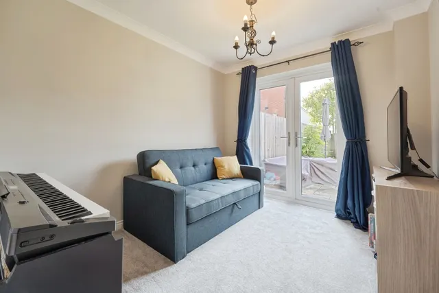 Coppice Close, Lostock, BL6, photo 3