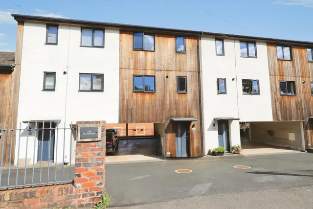 Park Lane, Kidderminster, photo 1