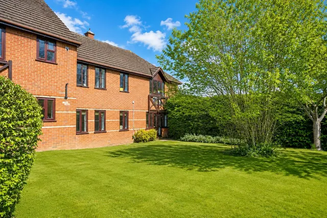 Station Road, Harpenden, AL5, photo 3