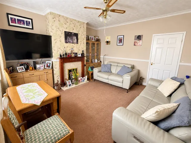 Worcester Road, Burton-On-Trent, DE15, photo 2