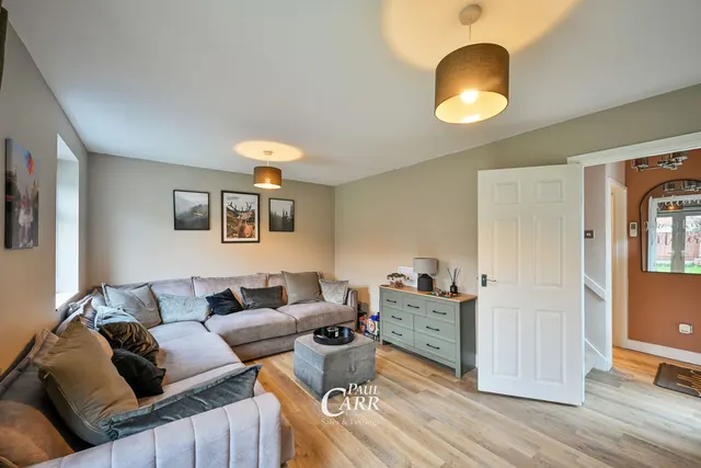 Wulfric Close, Penkridge, ST19, photo 1