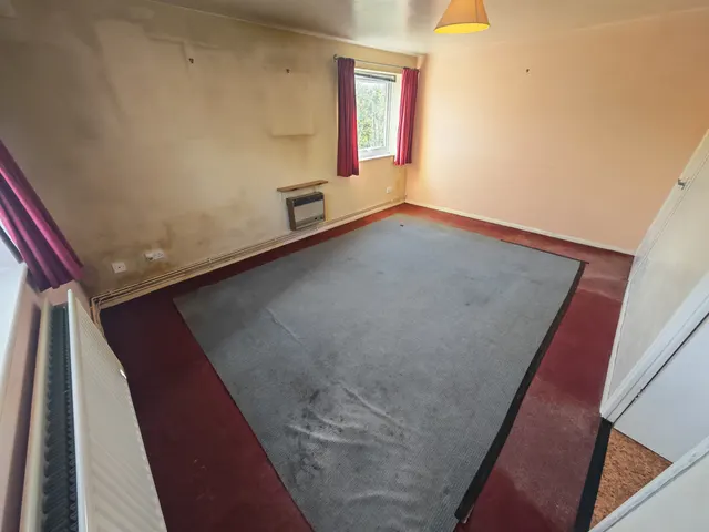Huxley Close, Northolt, UB5, photo 3