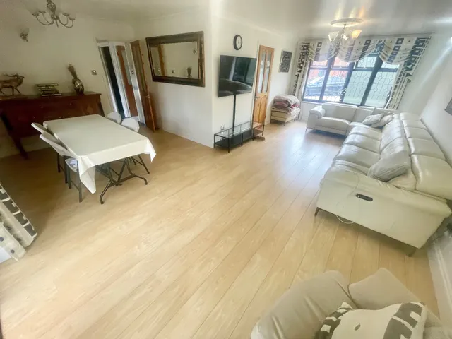 Rowington Close, LU2, photo 3