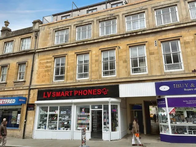 High Street, Yeovil, photo 1