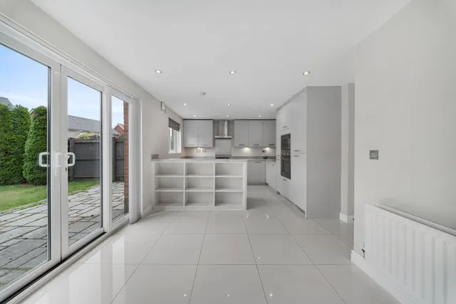 Photo 3 — Lunts Heath Road, Widnes, Widnes, WA8 5BD