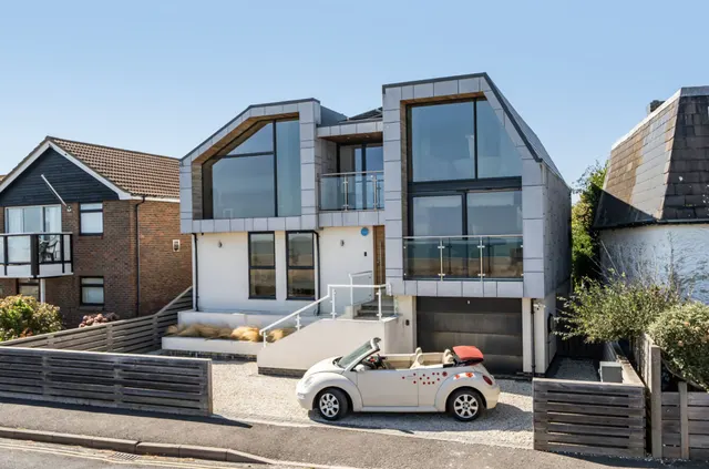 East Beach Road, Selsey, PO20, photo 1