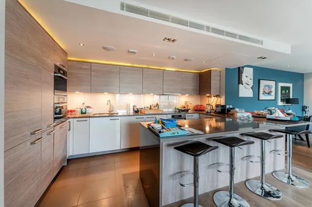 Park Street, Chelsea Creek, SW6, photo 3