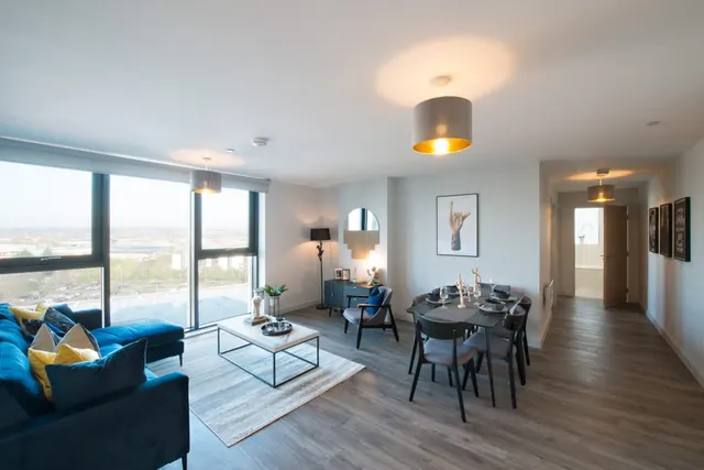 The Quay Loop Road, Harbour City, M50, photo 2