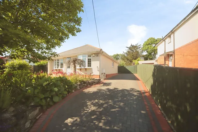 Ilminster Road, TAUNTON, photo 1
