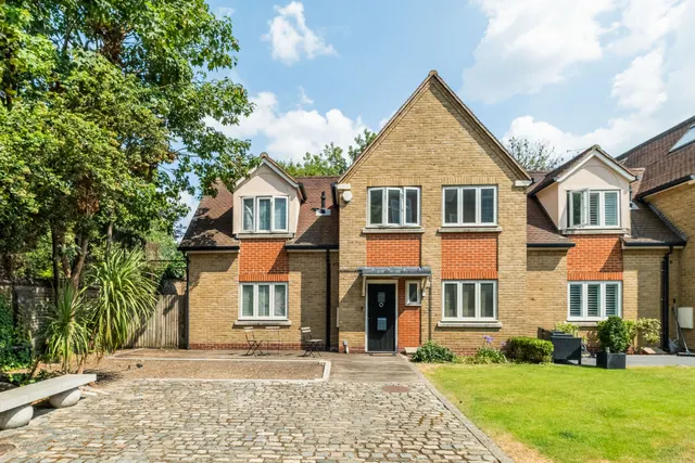 Catherine Grove, London, SE10, photo 1