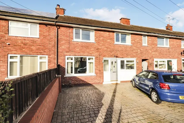 Simmonite Road, Rotherham, photo 1