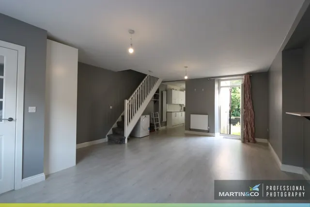 Landraw Road, Pontypridd, photo 1