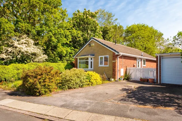 Thorns Drive, Greasby, Wirral, photo 1