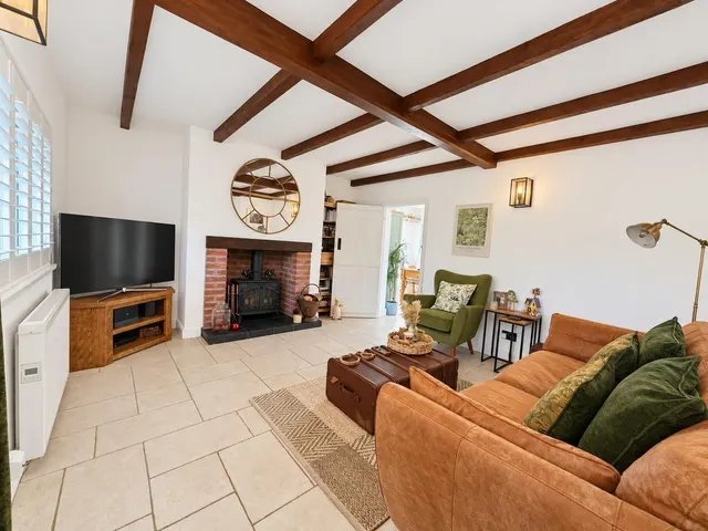 Front Street, Dunston, LN4, photo 2