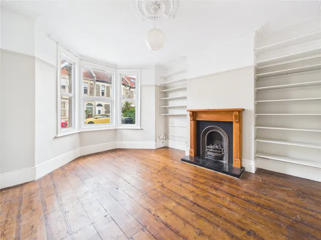 Harrowdene Road, Bristol, BS4, photo 2