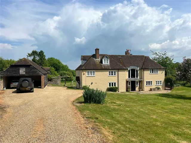 Lambourn Woodlands, Hungerford, RG17, photo 1