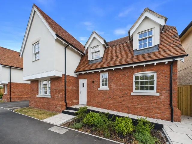 Stour Mews, Bures Hamlet, CO8, photo 2