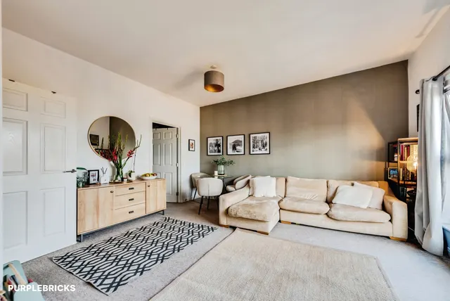Pelican Lane, Newbury, RG14, photo 3