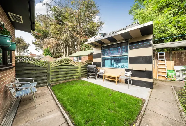 Photo 3 — Freeman Road, Morden, SM4 6AR