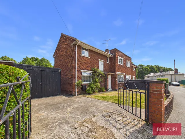 Kerry Place, Wrexham, LL12, photo 1