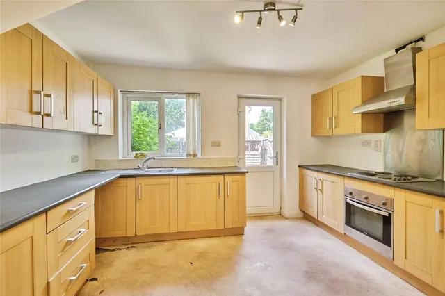 Broom Covert Road, Lichfield, WS14, photo 3