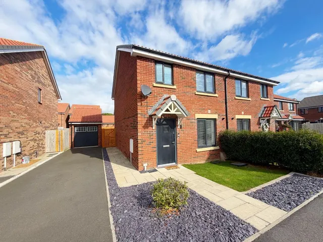 Lorimer Close, Sedgefield, TS21, photo 1