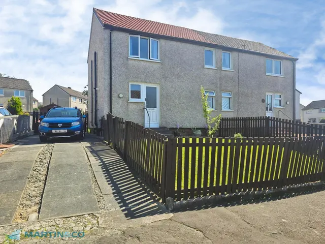 Cameron Drive, Auchinleck, photo 1