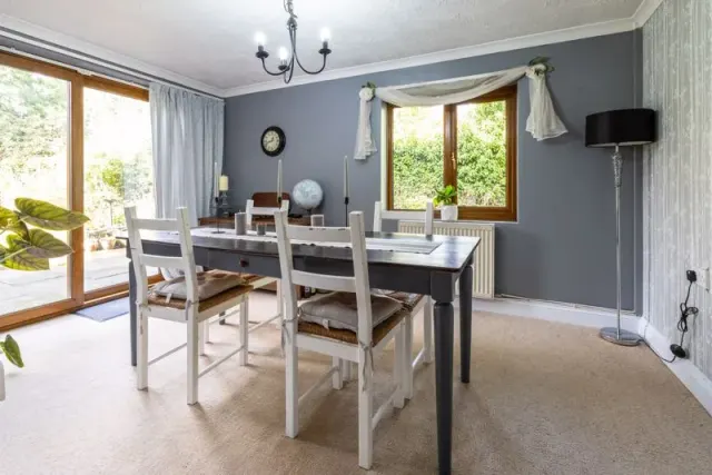 Photo 2 — Thirsk Gardens, Bletchley, Milton Keynes, Buckinghamshire, MK3 5LH