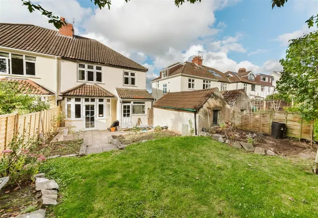Photo 3 — 32, Downs Cote Drive, Westbury-on-Trym, Bristol, BS9 3TR