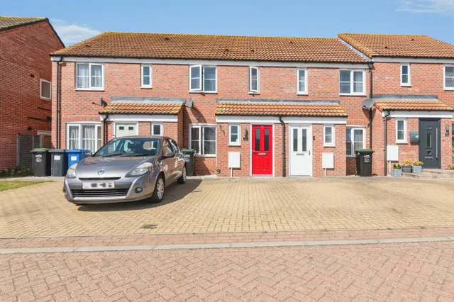 Maplesden Close, Oulton, Lowestoft, photo 1
