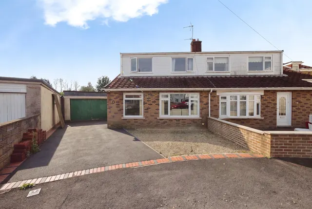 Dol Wen Bridgend, CF35, photo 1