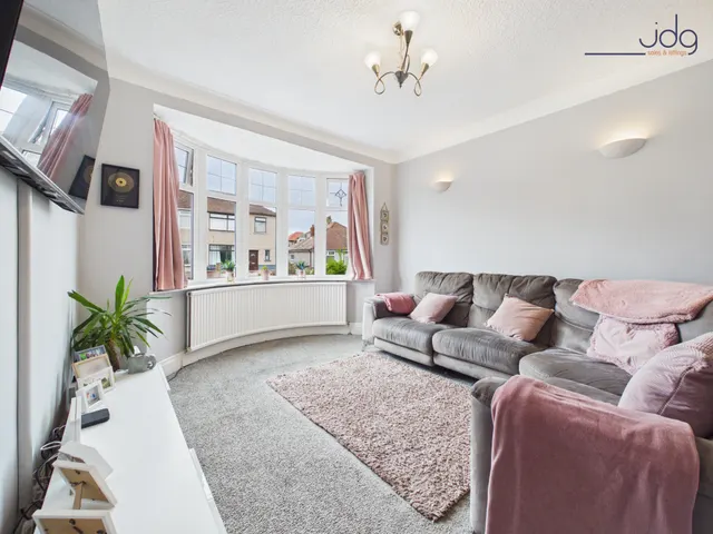 Lymm Avenue, Lancaster, LA1, photo 3