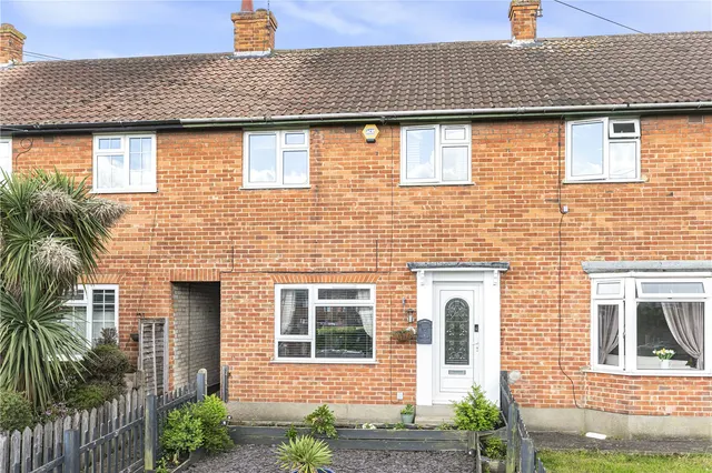 Kirby Road, Dartford, DA2, photo 1