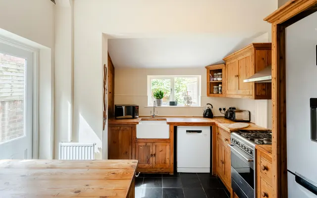 3 bedroom house, Brynland Avenue, Bishopston, BS7