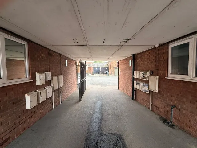 Photo 2 — Dudley Road, GRANTHAM