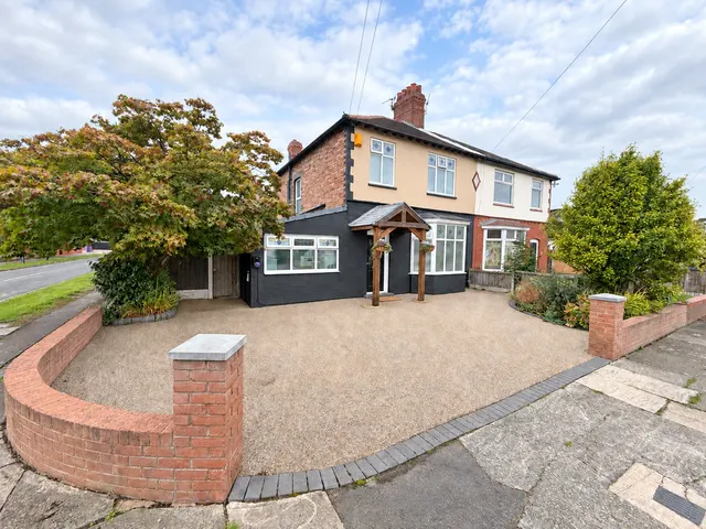 Melbreck Road, Liverpool, L18, photo 1