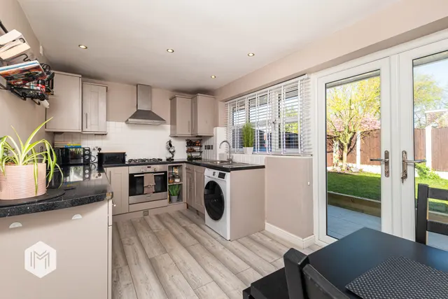 Photo 3 — Broomfield Close, Ainsworth, Bolton, BL2 5QY