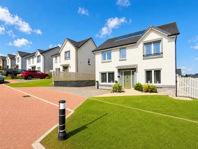 Corpach Place, Hamilton, Hamilton, ML3 8QL, photo 1
