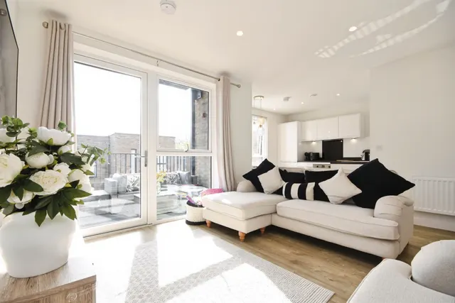 Peregrine Drive, Great Warley, CM13, photo 2