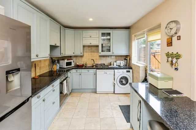 Wealstone Lane, Chester, CH2, photo 2