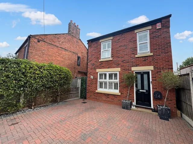 Wistaston Road, Willaston, CW5, photo 1