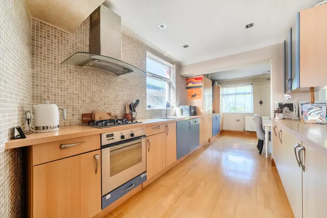 Twyford Road, West Harrow, HA2, photo 2
