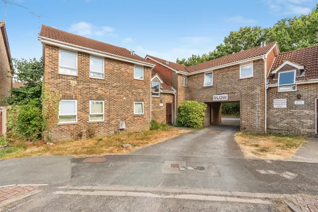 Alfred Close, Totton, Southampton, photo 1