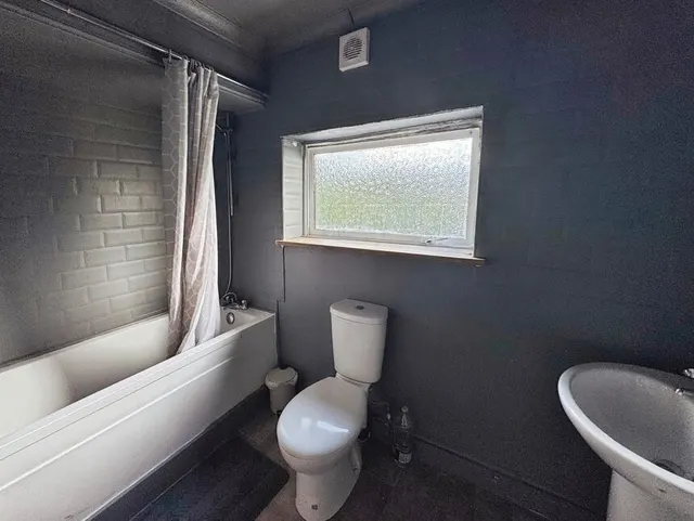 Bexhill Road, St. Leonards-on-Sea, TN38, photo 3