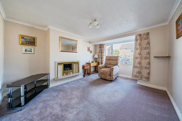 Photo 3 — Baldock Close, Thelwall, Warrington, Cheshire, WA4