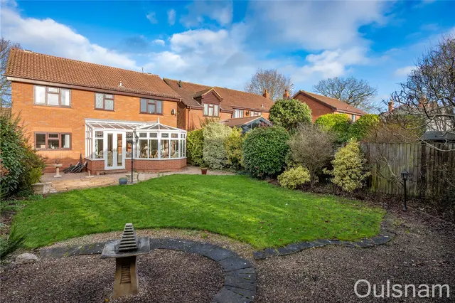 Photo 2 — Dark Lane, Stoke Heath, Bromsgrove, Worcestershire, B60 3BH