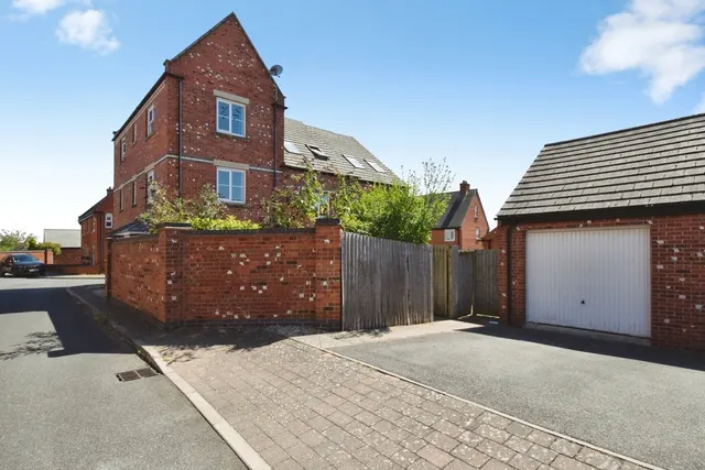 Kevin Wood Close, Leicester, LE4, photo 2