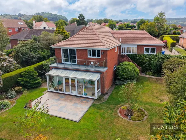 Gillylees, Scarborough, YO12, photo 1